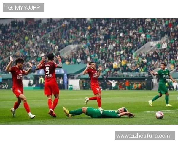 今晚中超足球直播广州恒大对阵国安精彩赛事不容错过球迷们一起加油助威