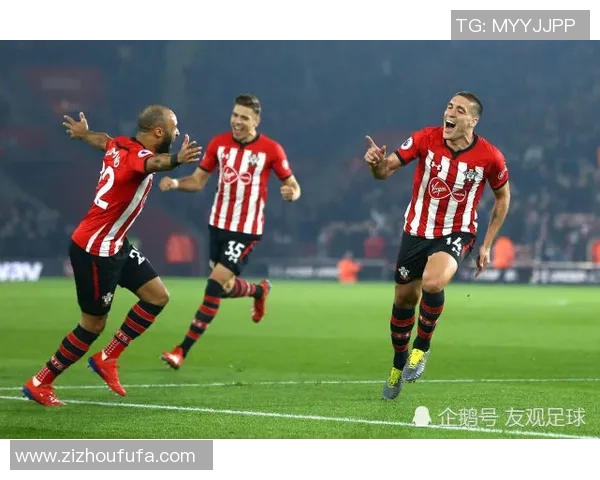 伯恩茅斯对阵南安普顿比赛结果揭晓双方表现分析与精彩瞬间回顾